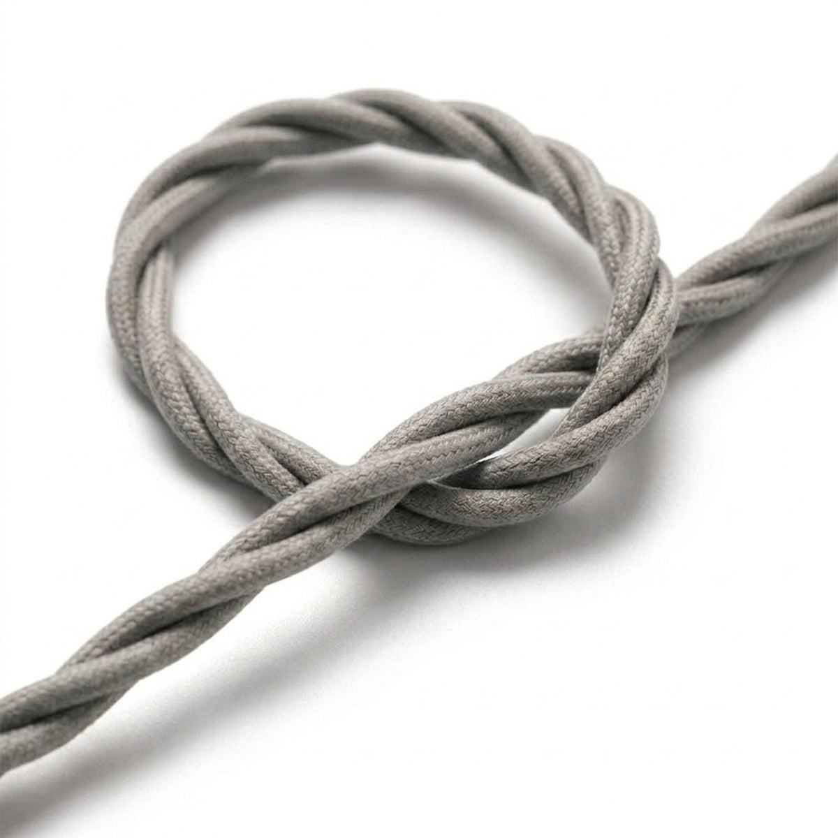 Gedraaid strijkijzersnoer met zijde-effect – Zilver