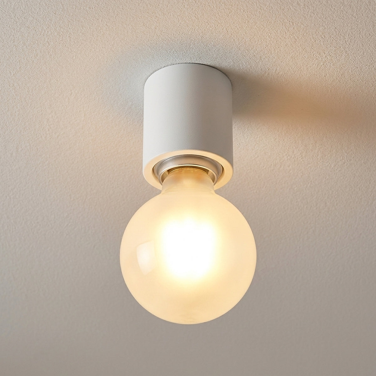 E27-fitting voor wand of plafond, waterdicht IP44 — Wit