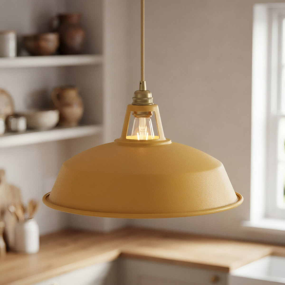 Klokvormige geëmailleerde lampenkap Ø 38 cm voor E27-fitting — Mosterdgeel