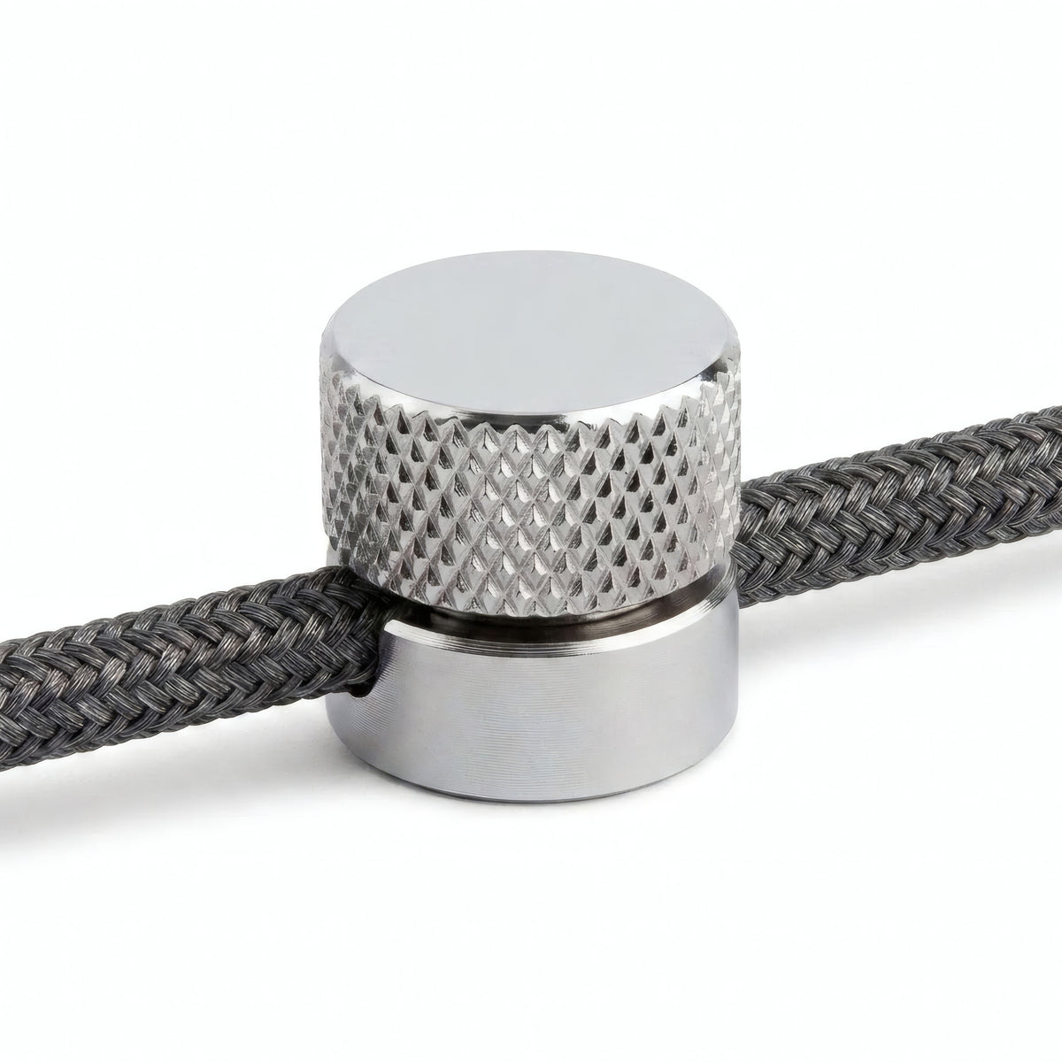 Metalen wandkabelhouder voor strijkijzersnoer