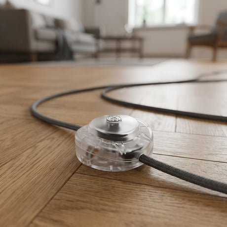 Ronde eenpolige voetschakelaar voor vloerlamp — Transparant