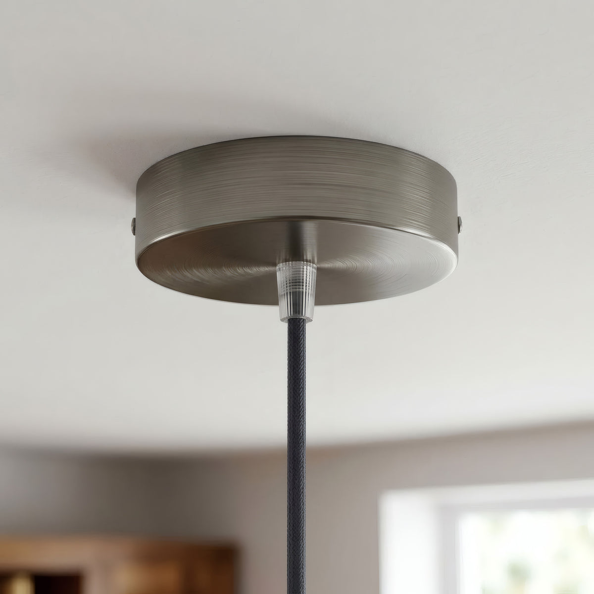 Cilindrische plafondkap van metaal, Ø 120 mm — Conisch thermoplast / Satijn titanium