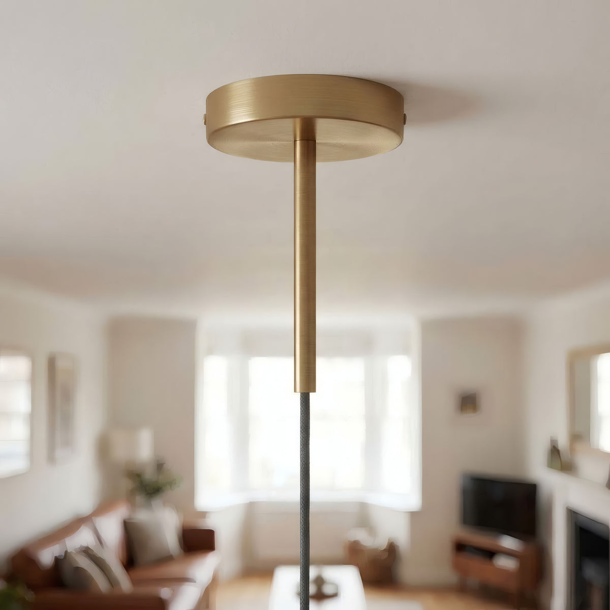 Cilindrische metalen plafondkap met trekontlasting van 15 cm — Satijn brons