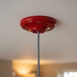 Porseleinen plafondkap met bevestigingsset, Ø 105 mm — Rood