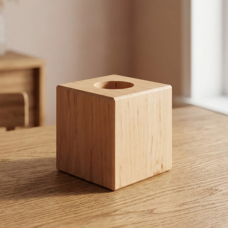 Kubusvormige lampvoet van elzenhout voor E27-fitting